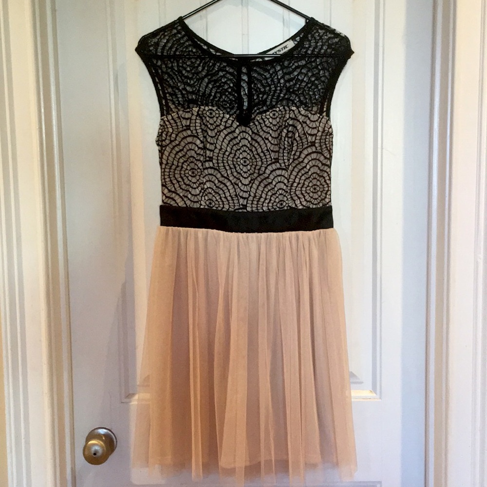 Modcloth Tulle Dress